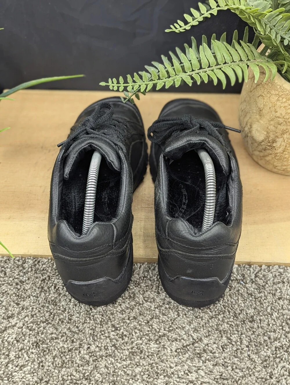 Keen Brigg II Women's Size 10 Black Leather Walking Hiking Casual Shoes
